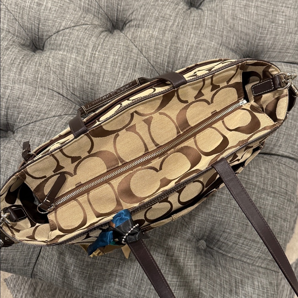 Coach Signature Stripe Baby Diaper Work Travel Large Canvas Brown Tote - Picture 10 of 17